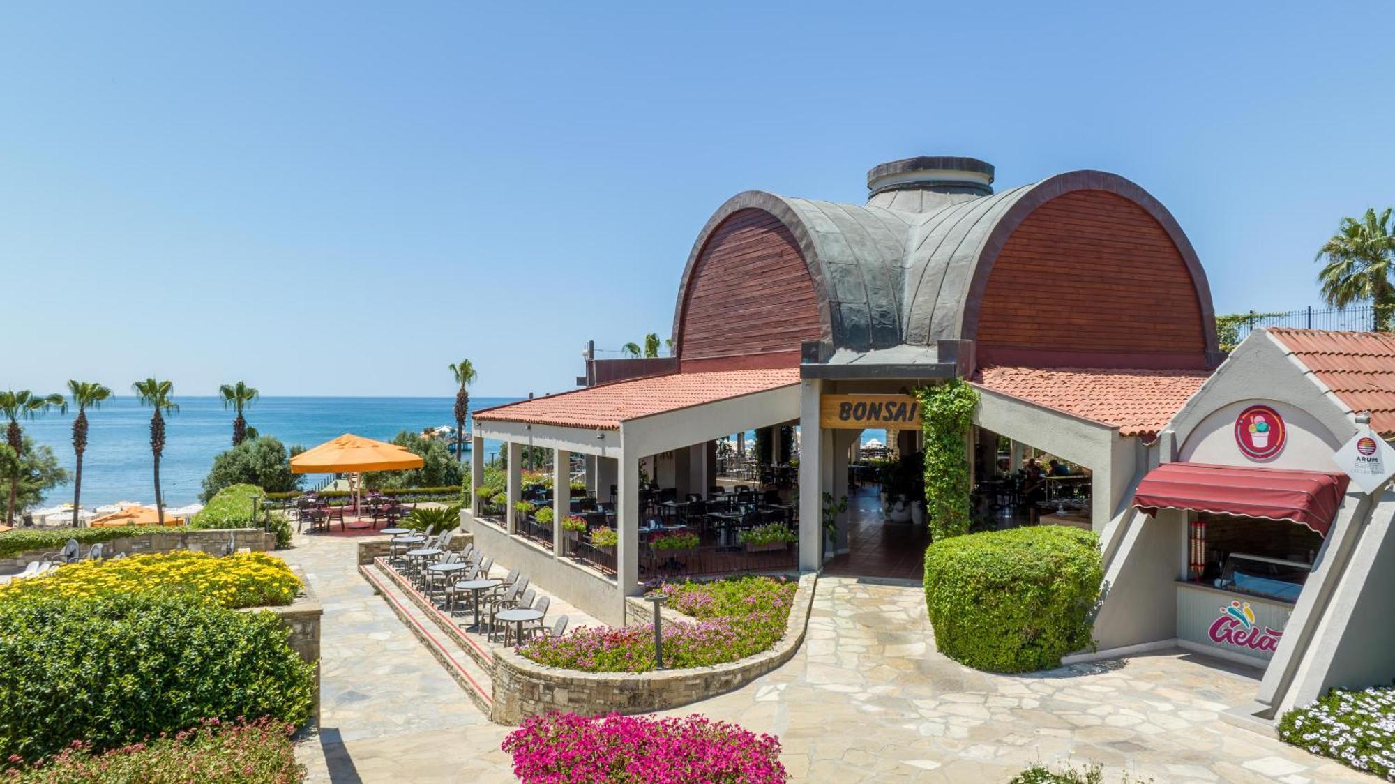 Arum Barut Collection Side Exterior foto
