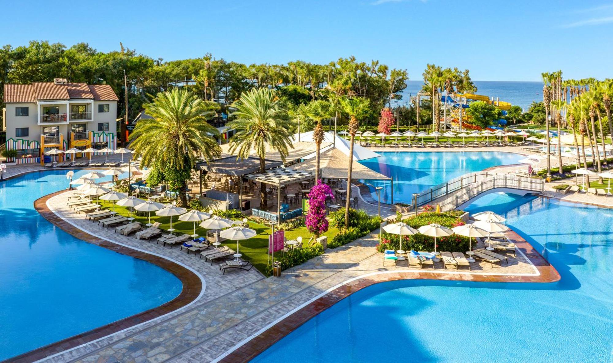Arum Barut Collection Side Exterior foto